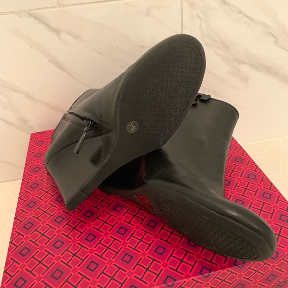 BRAND NEW! Tory Burch ❤️ - Picture 7 of 8